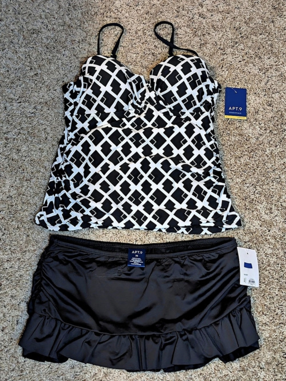 APT.9 Underwire swimsuit tankini set Geometric Black & White New With Tags